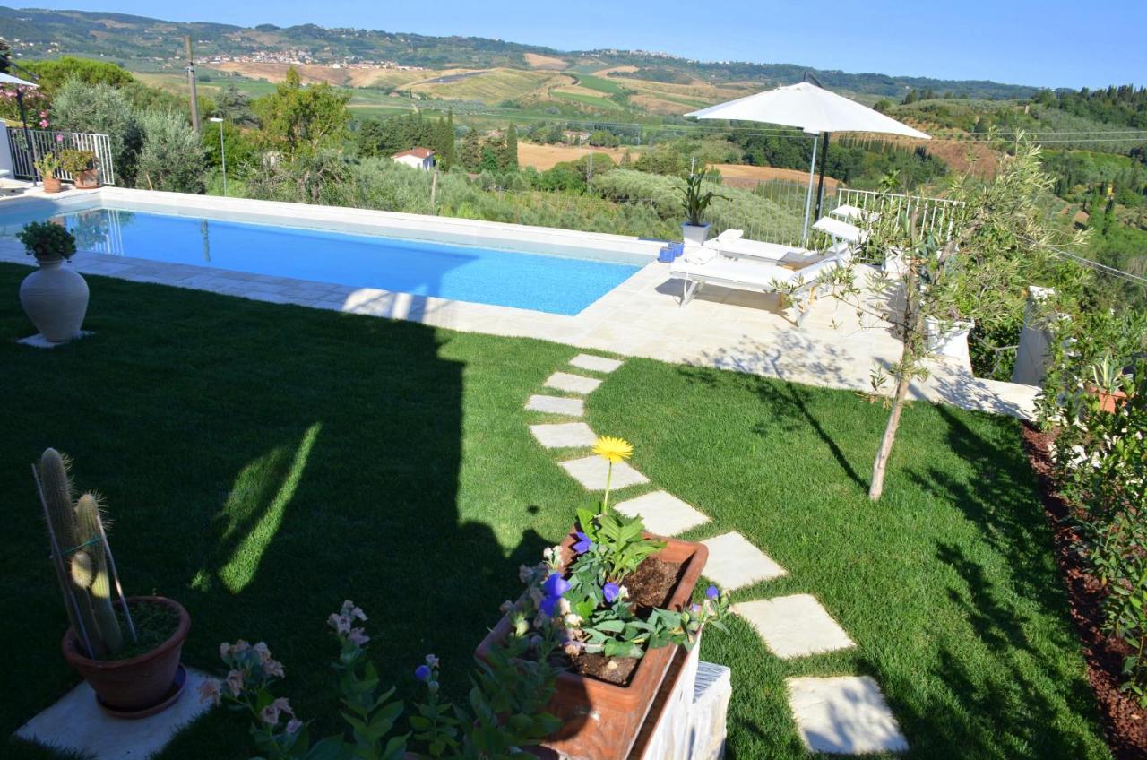 Casa Magnolia Lägenhet Terricciola Exteriör bild